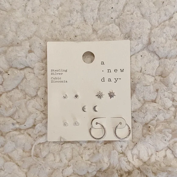 a new day Earring Set Sterling Silver and Cubic Zirconia - Picture 1 of 2